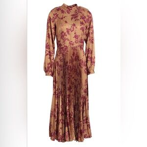 Closet London Midi Pleated Dress